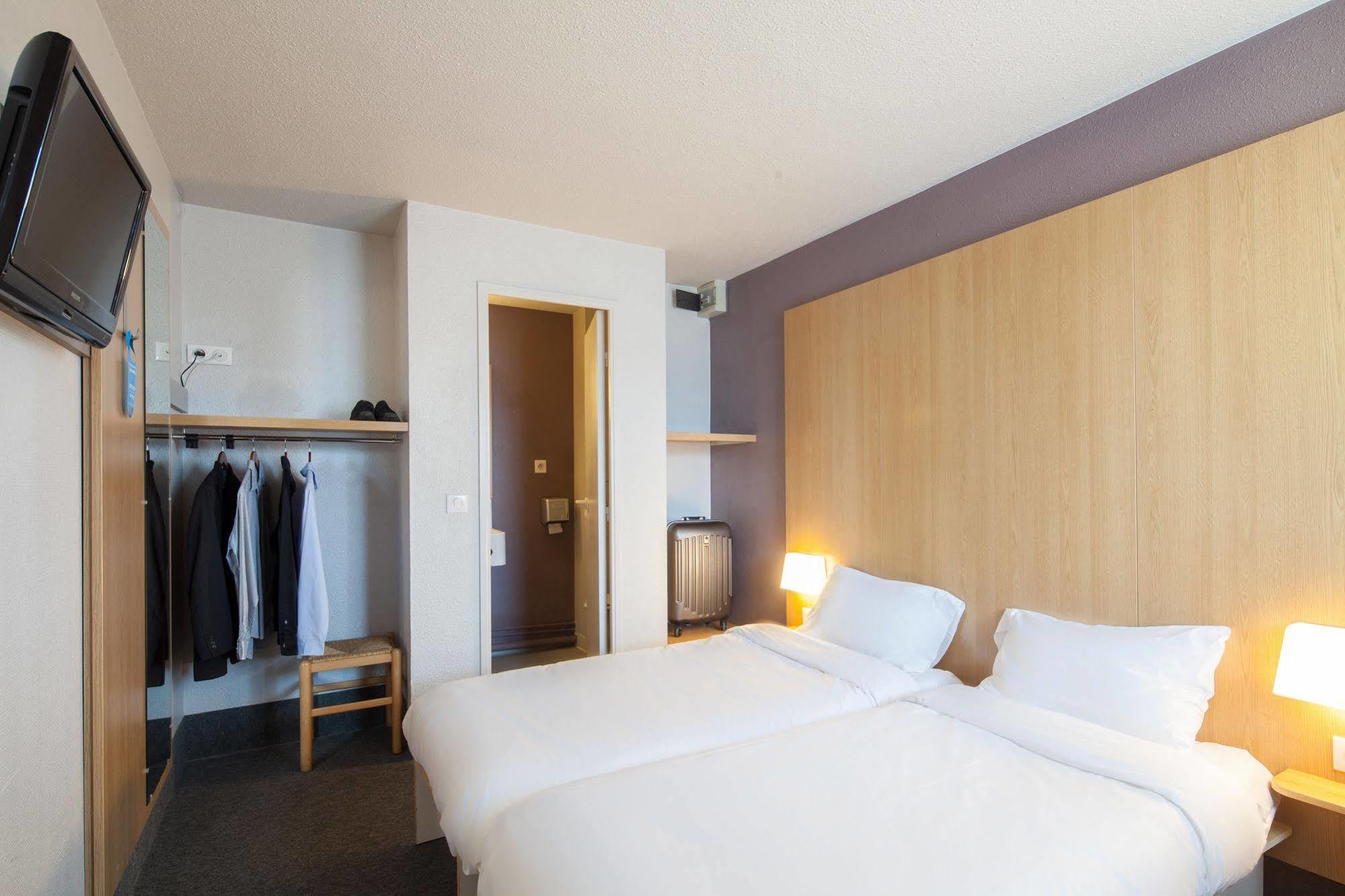 B&B Hotel Calais Coquelles Tunnel Sous La Manche Kültér fotó