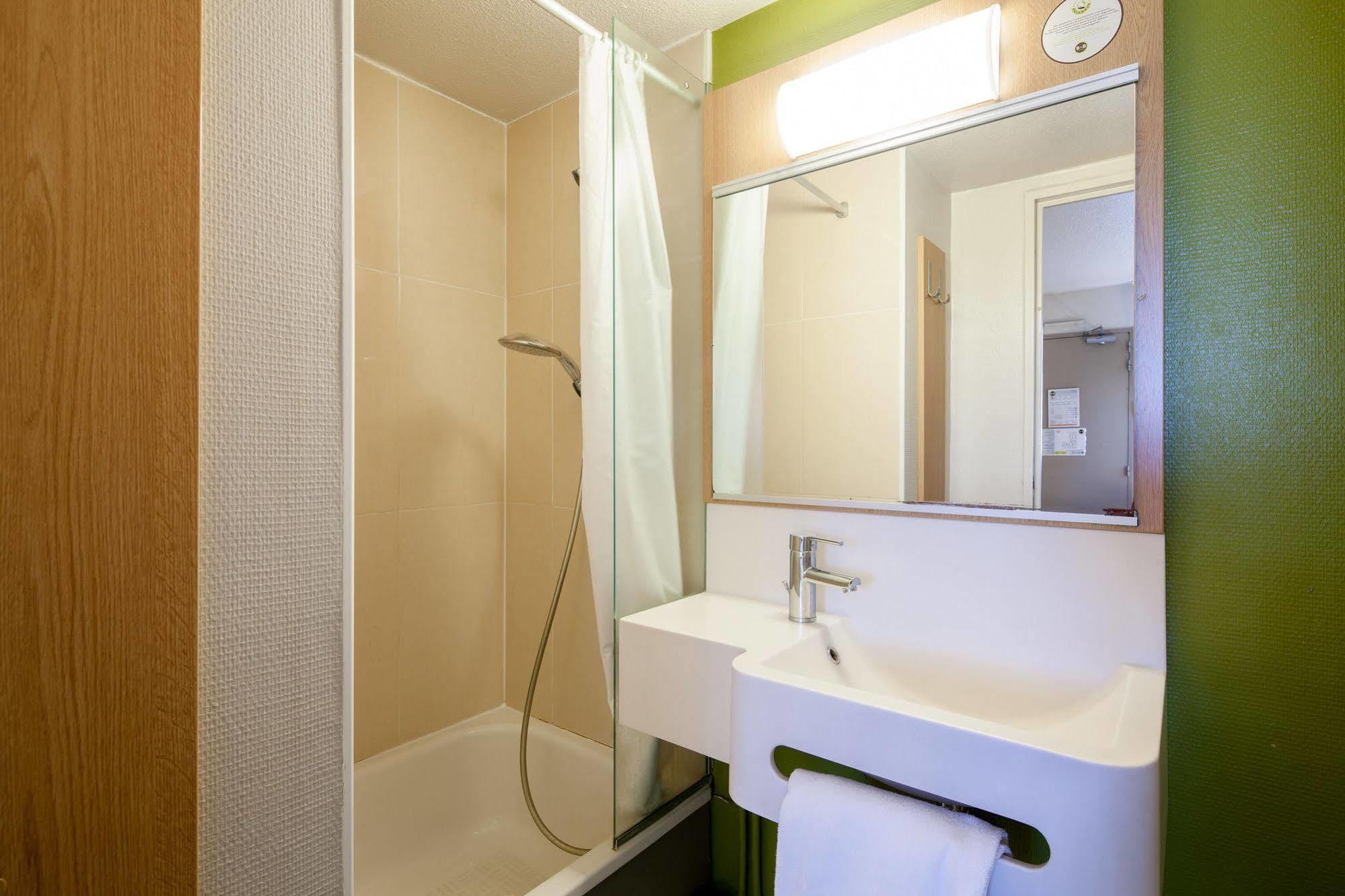 B&B Hotel Calais Coquelles Tunnel Sous La Manche Kültér fotó